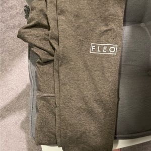 FLEO Leggings